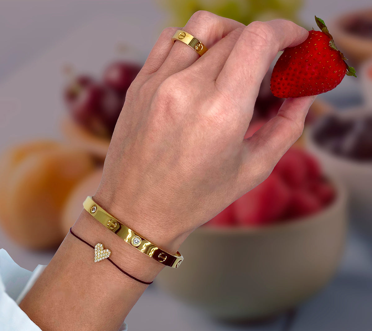 18k Heart Diamond Pave Thread Bracelet